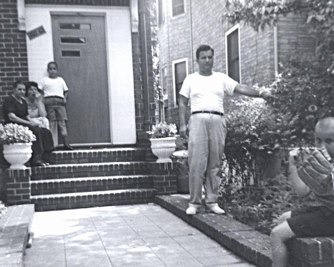 o09d.jpg - Dad showing off his garden, 1964