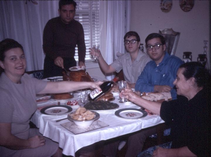 s017.jpg - A Thanksgiving family dinner, Nov. 1970.