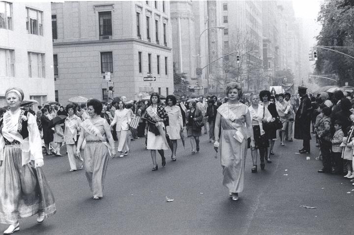 p016.jpg - The women of the Laconian Brotherhood "Mani". My mother at center right.