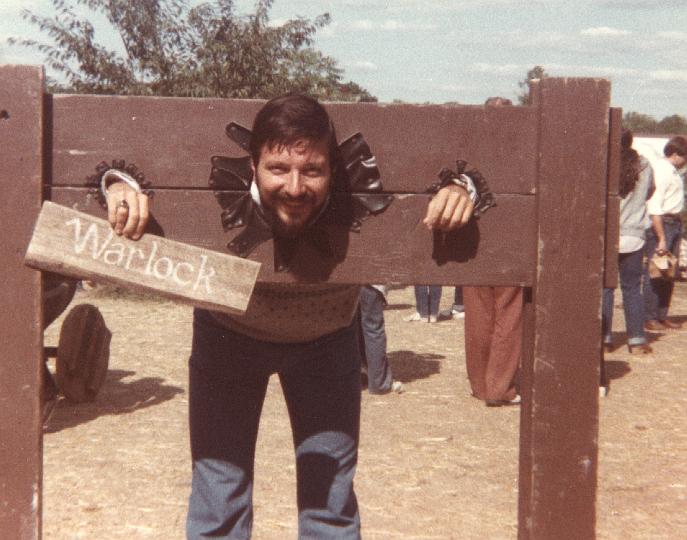 p058.jpg - That's me at the Rennaisance Festival, Sept. 1984