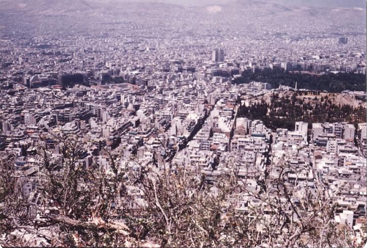 p096.jpg - View of Athens from Lykabettos, 1981.