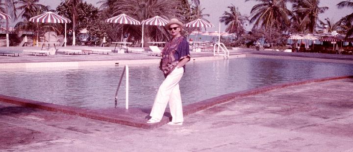 r034.jpg - Mom at the pool in Acapulco, Mexico, Oct. 1983.