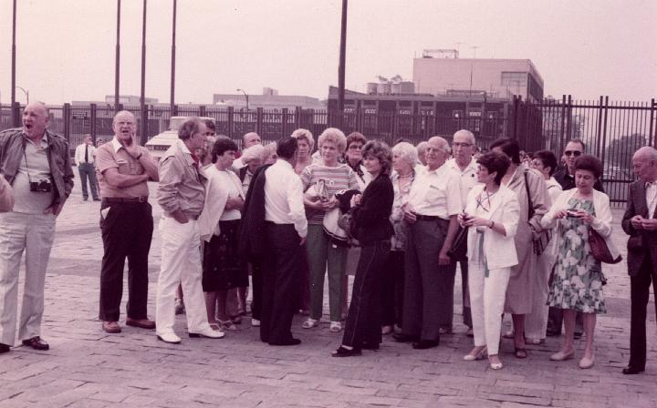 r042.jpg - The church group in Acapulco, Mexico, Oct. 1983.