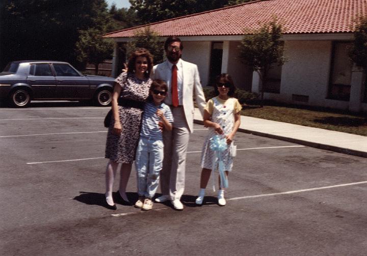 r070.jpg - Louis with Gina and her cousins Noel and Aimee, 1988.