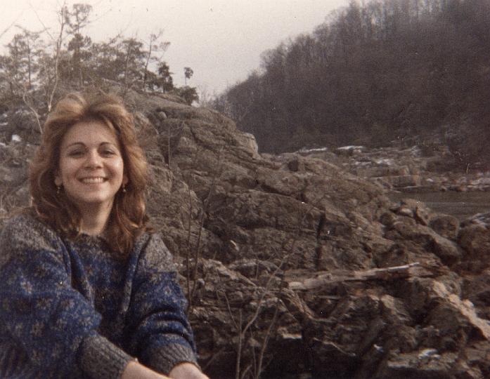 r087.jpg - Gina on the Potomac River, 1988.