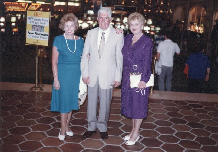 r122.jpg - Demetra, Antoni and my mother at Paradise Island in the Bahamas, 1991.