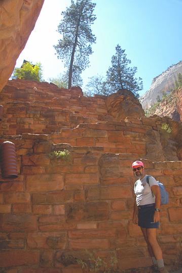 019.jpg - Walter's Wiggles, man-made reenforcements, on the trail to Angels Landing. A stretch of trail with severe switchbacks. VF