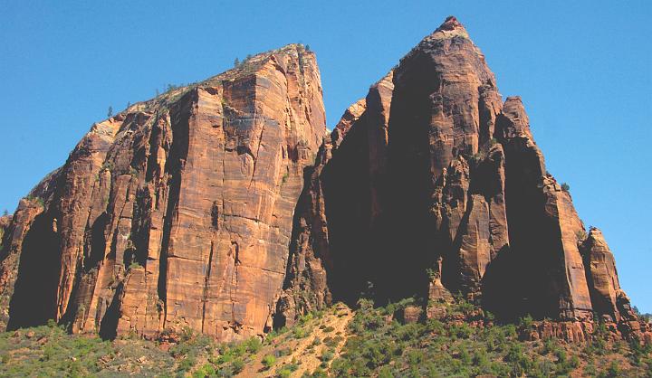 061.jpg - Outcrops from the valley floor. VF